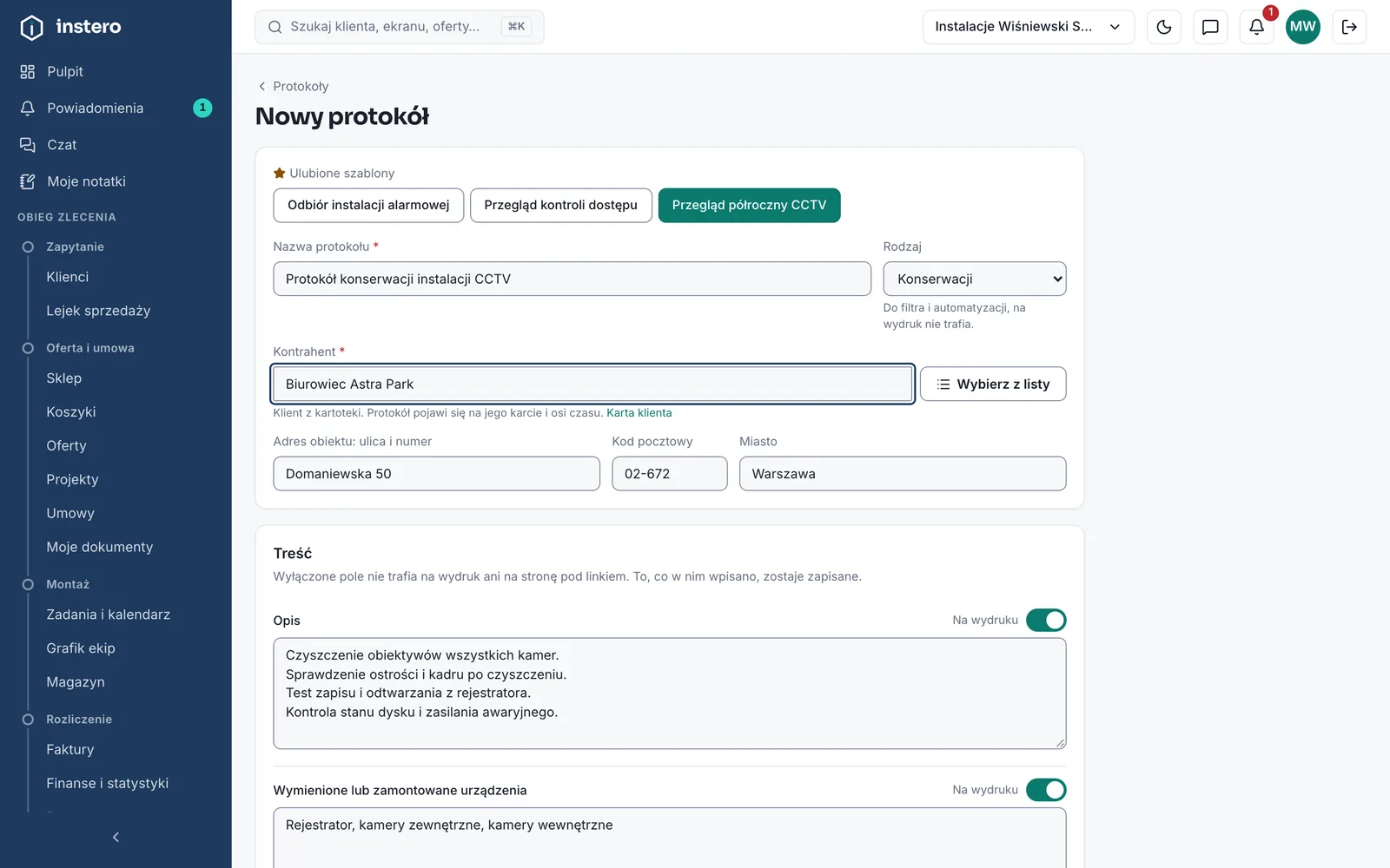 Formularz protokołu odbioru z rodzajem, kontrahentem z kartoteki i przełącznikami pól na wydruku